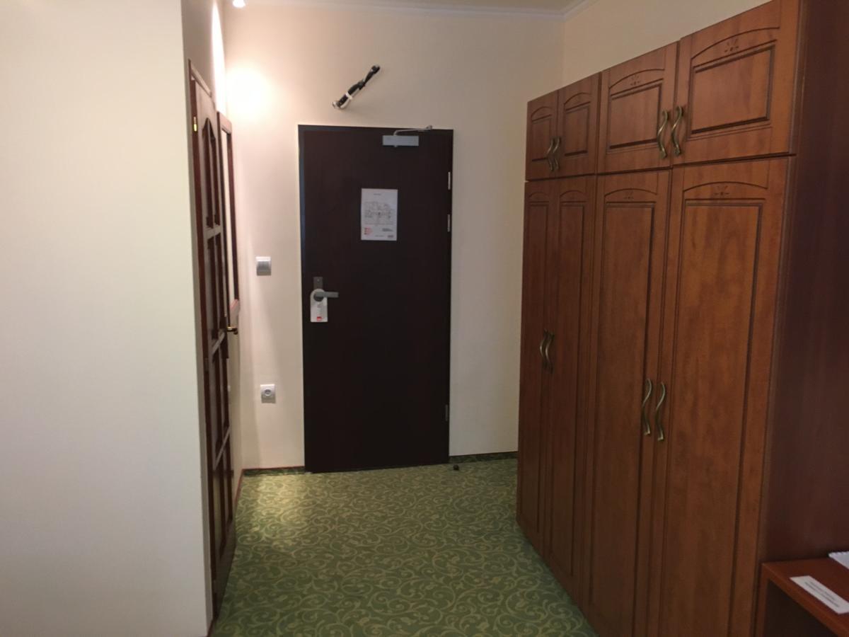 Double Room,639457509:JPEG