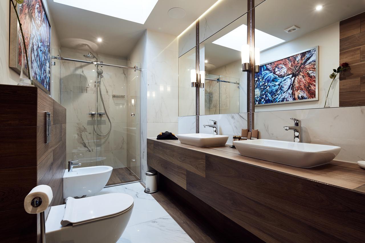 Luxury Panoramic Penthouse