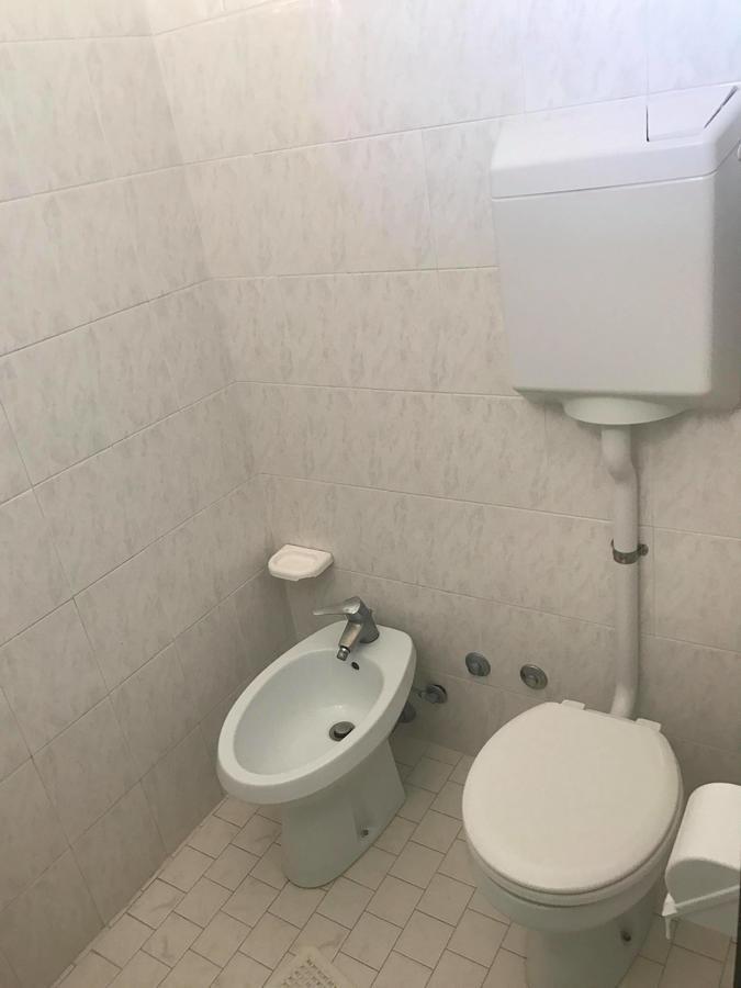 Üç Kişilik Oda - Balkonlu