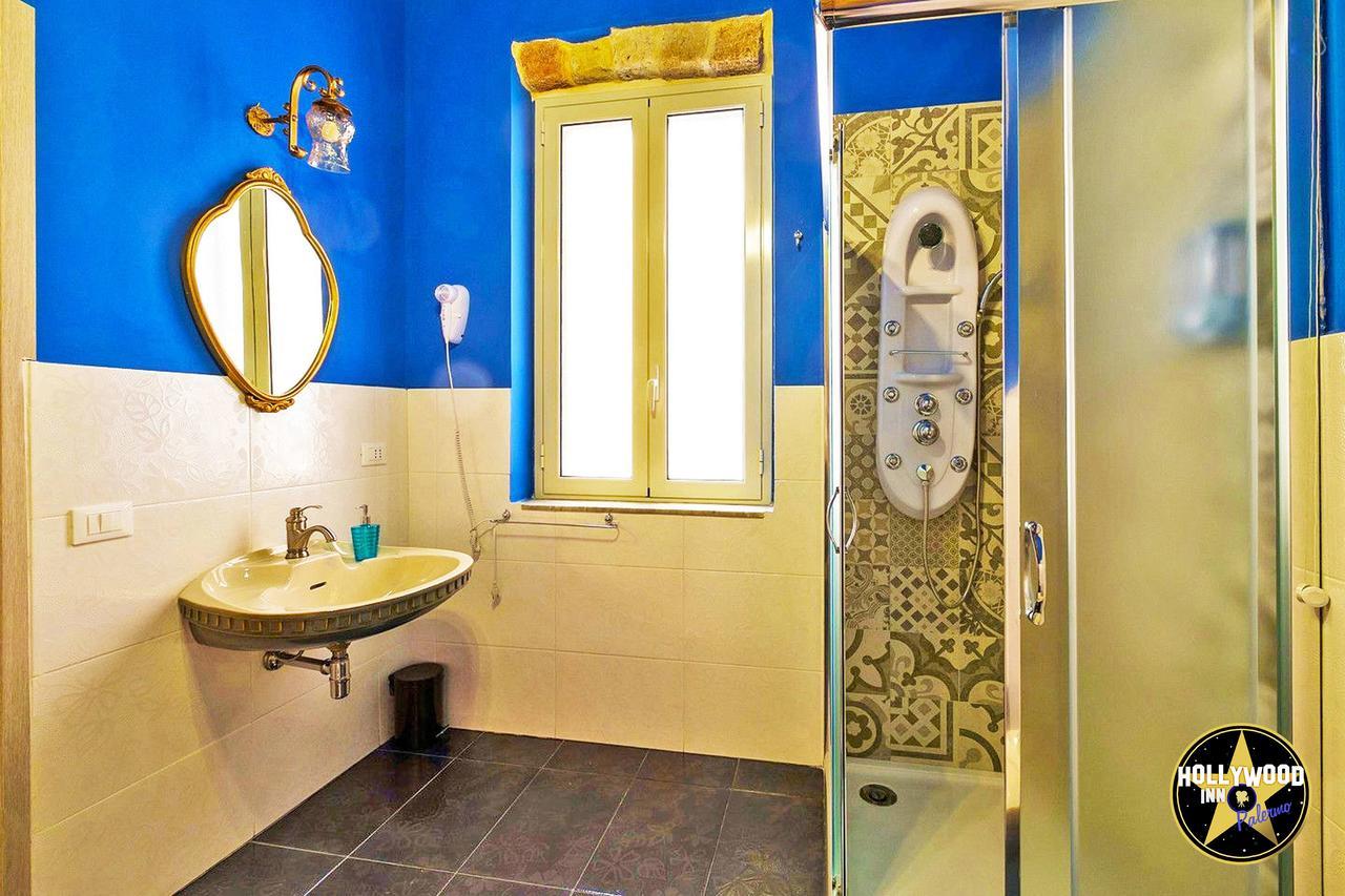 Habitación Doble Deluxe con ducha