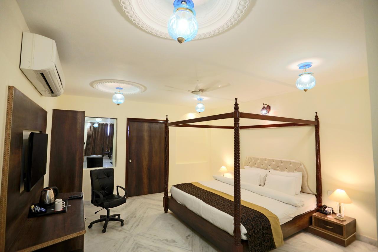 Suite de lujo con piscina pequeña