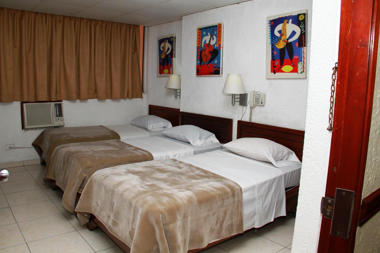 Deluxe Triple Room,640430664:JPEG