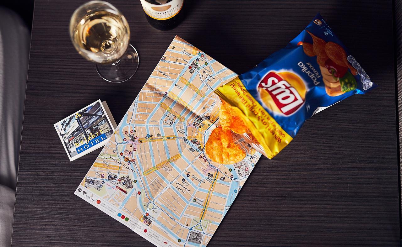 Twin Room without Window,640610853:JPEG