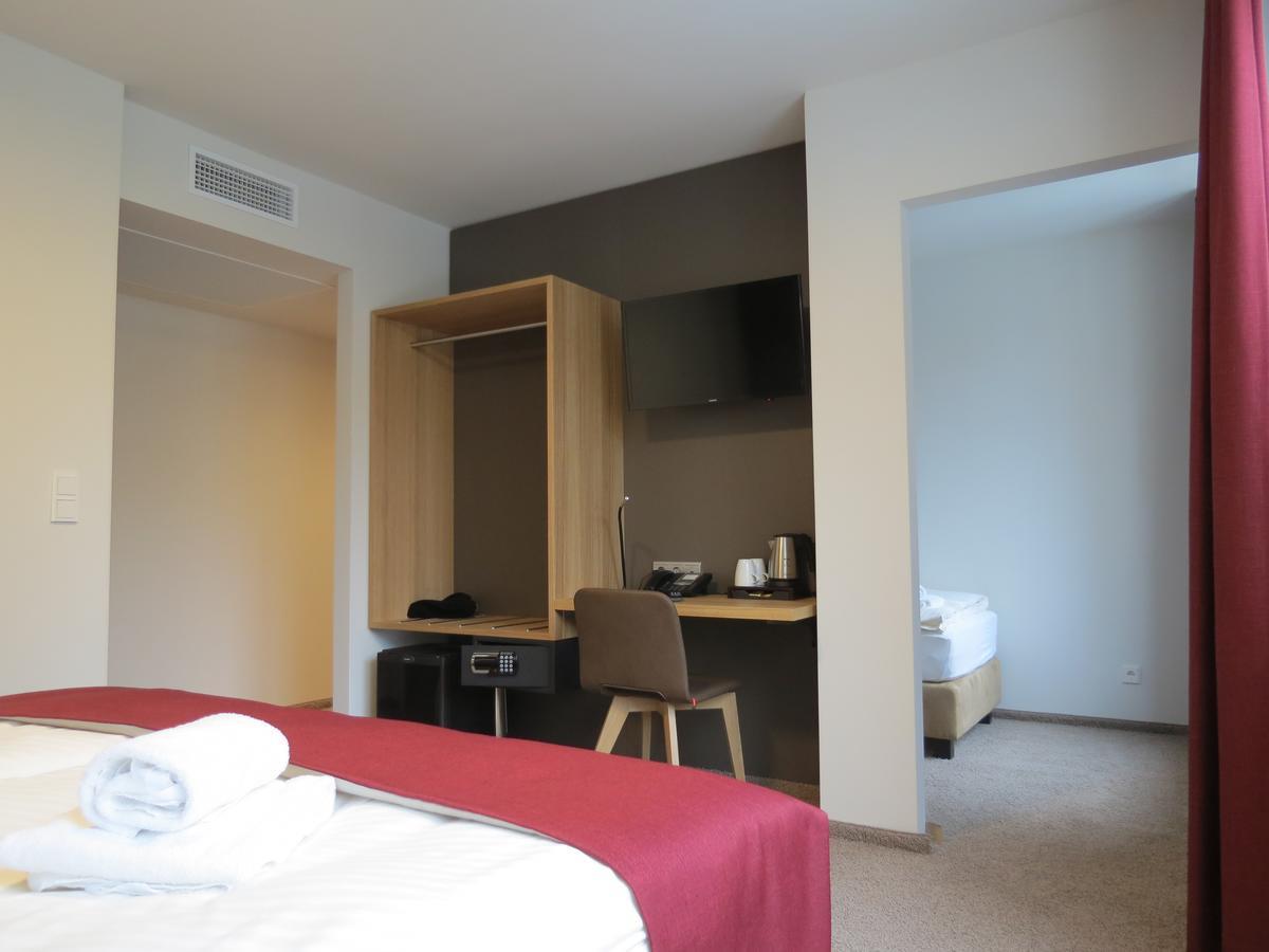 Dreibettzimmer