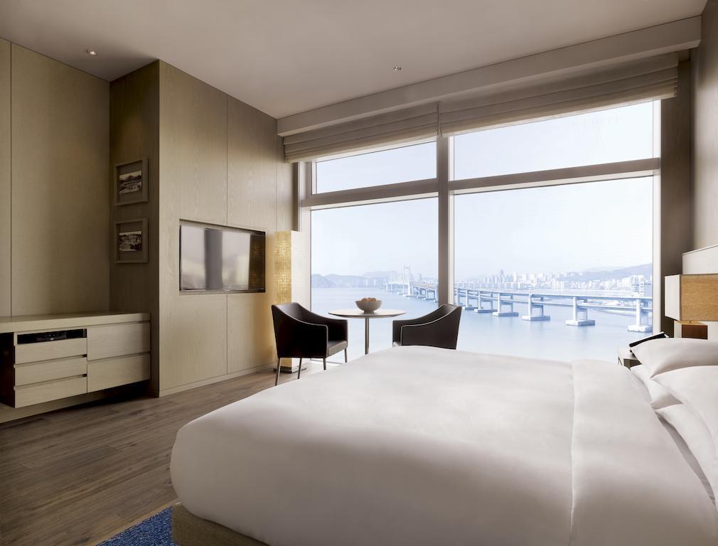 King Room with Ocean View,719247586:JPEG