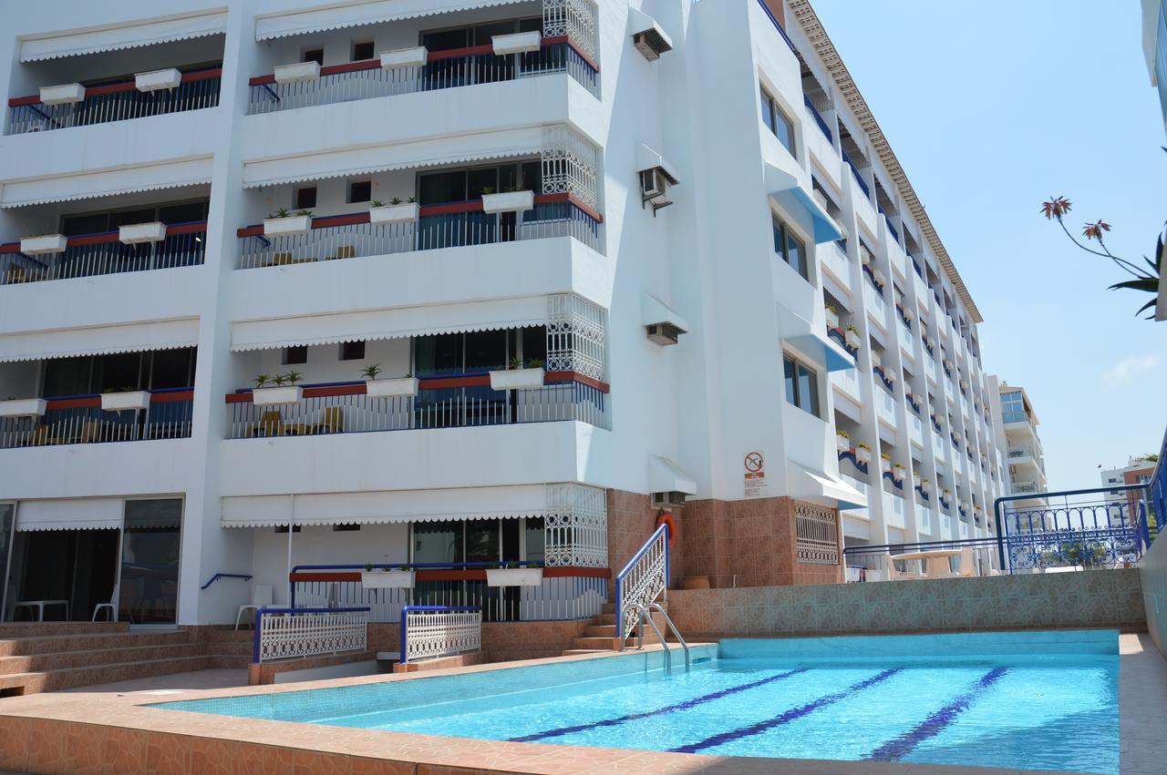 Apartment Pool View