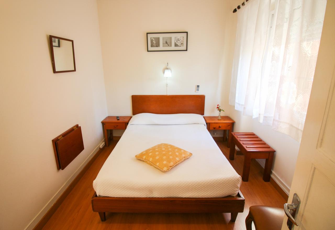 Single Room,641692227:JPEG