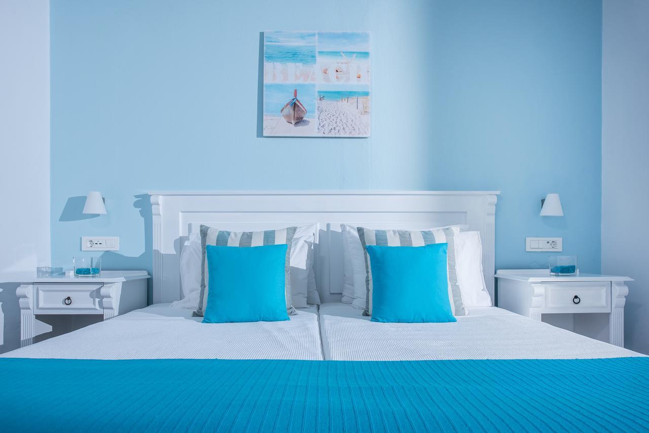 Double Room-Ground Floor with Shared Pool