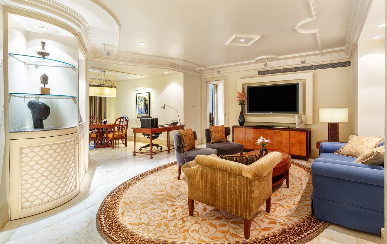 Luxury Suite