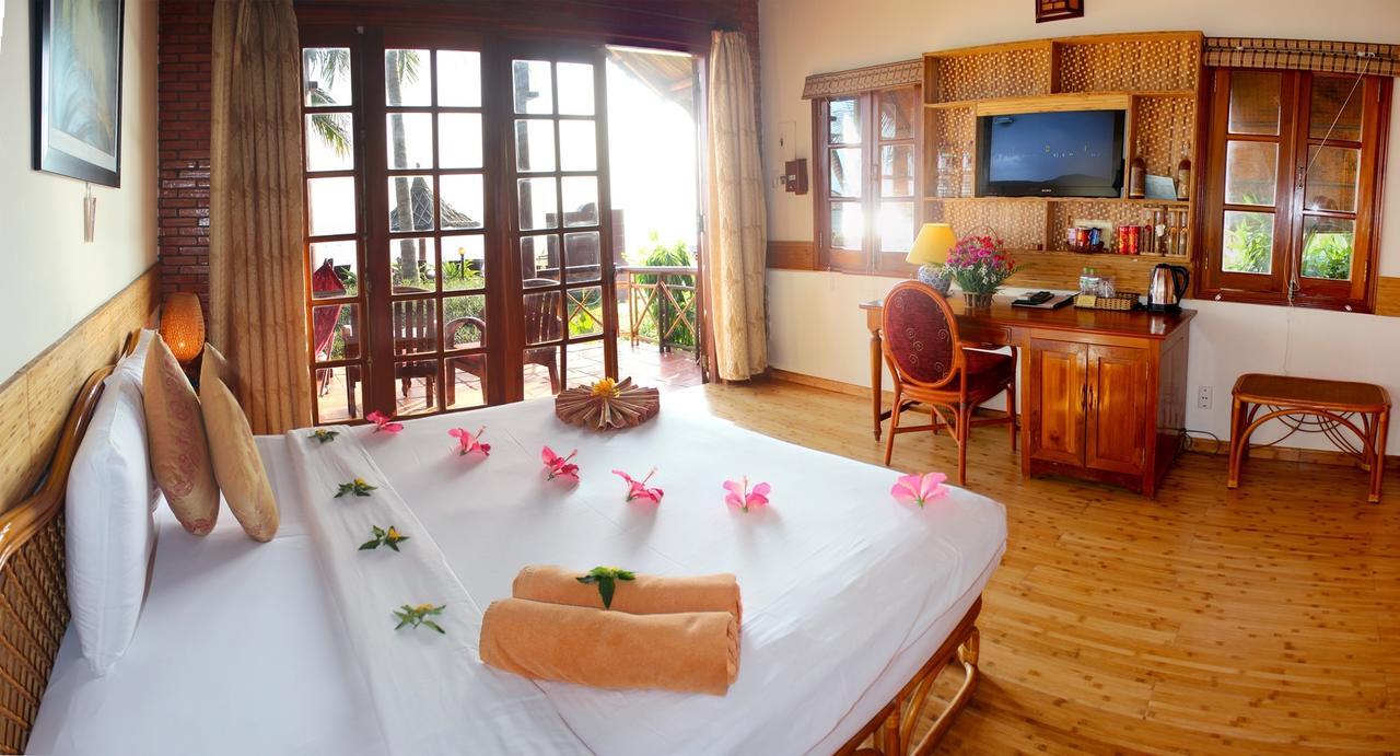 Bungalow - Beach Front - Free Mini-bar in Room