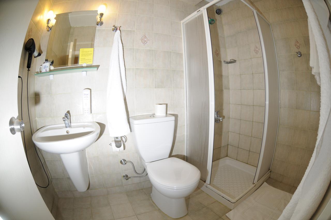 Double Room,658392069:JPEG