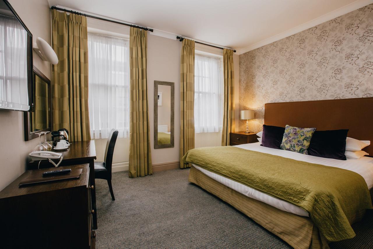 Classic Double Room