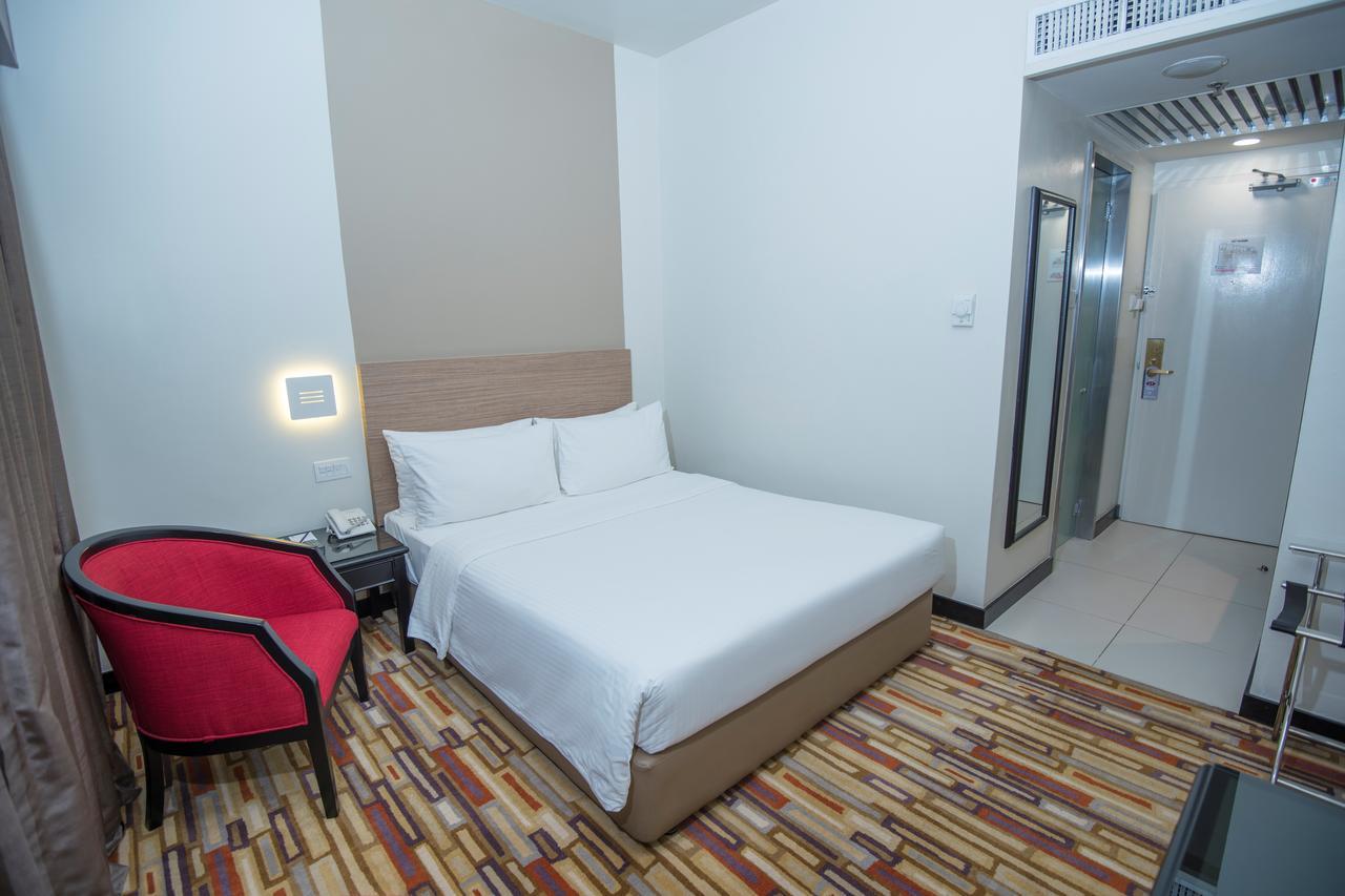 Superior Queen Room