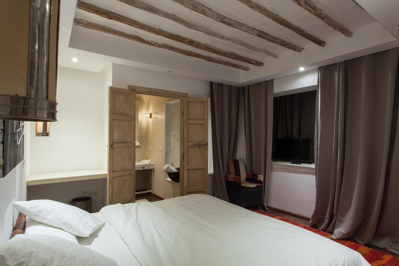 Deluxe Double Room with Balcony,824973659:JPEG