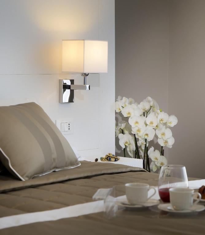 Deluxe Double or Twin Room with Sea View