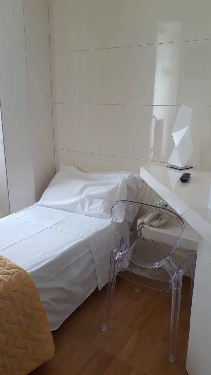 Standard Single Room with Shower