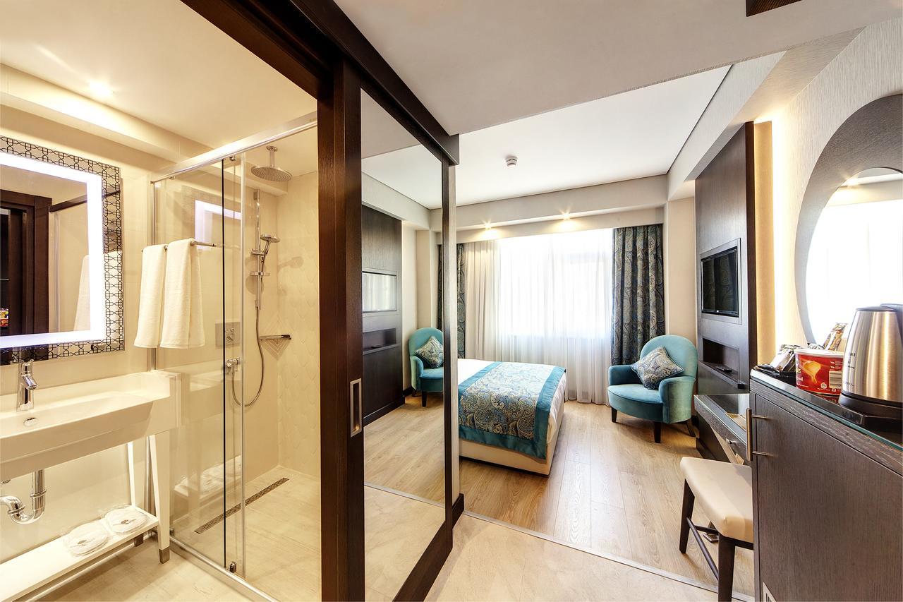 Standard Double Room Balcony,644140398:JPEG