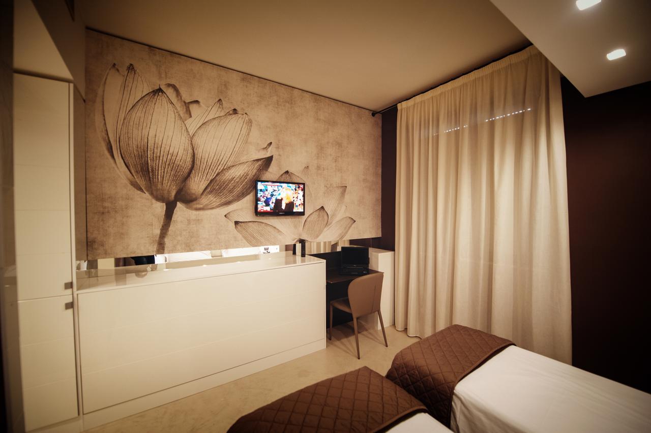 Superior Double or Twin Room with Extra Bed