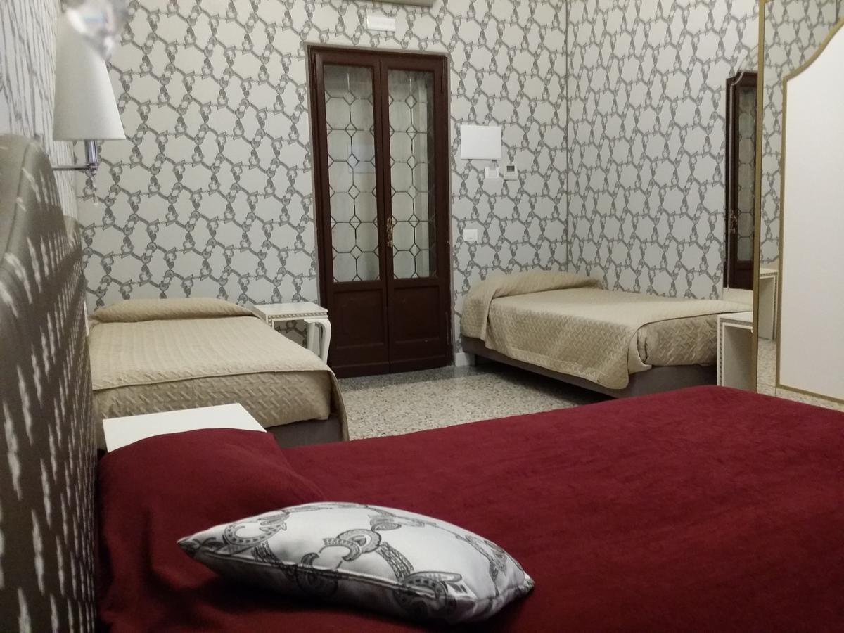 Superior Double Room with Private External Bathroom,644223576:JPEG