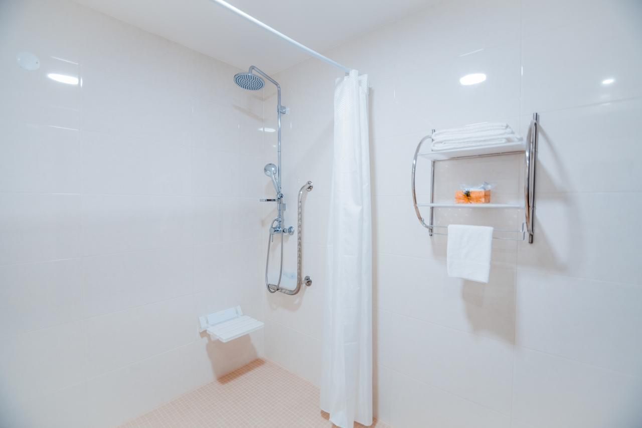 Habitación Doble con cama supletoria (3 adultos)