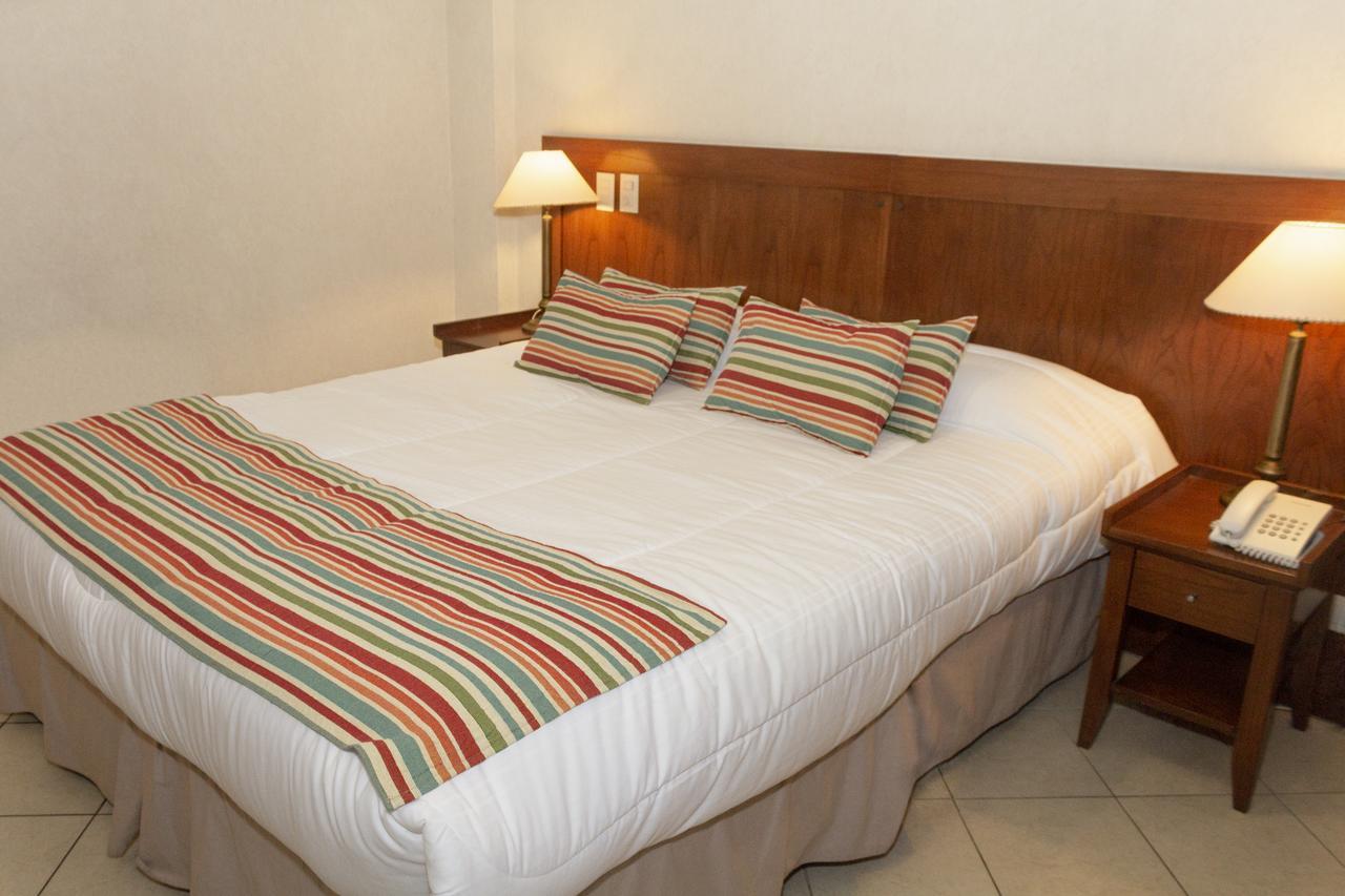 Quarto Duplo