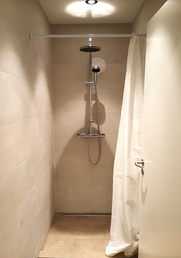Economy Quadruple Room with Shared Bathroom