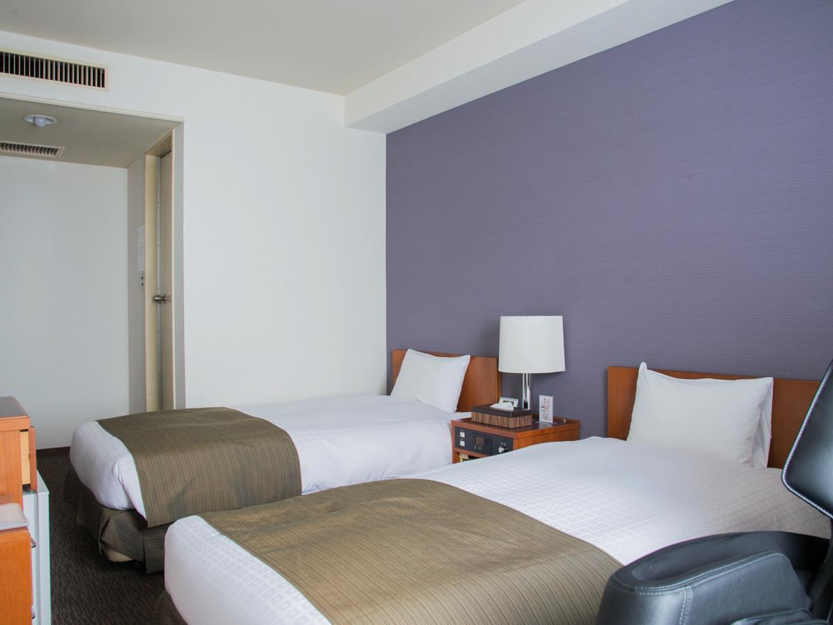 Twin Room - Non-Smoking