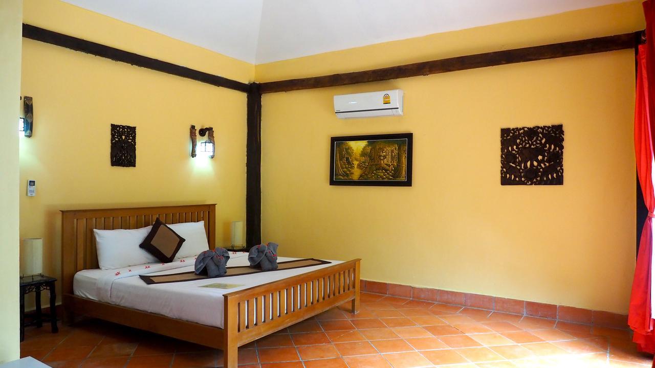 Deluxe Bungalow