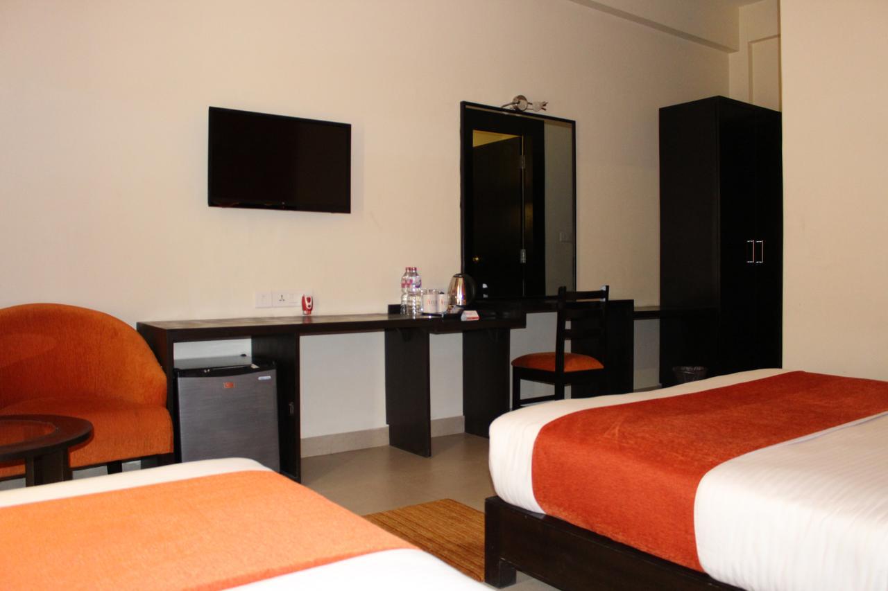 Deluxe Family Room
