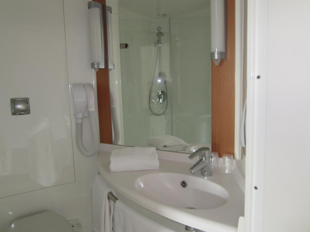 Chambre avec 2 Lits Simples