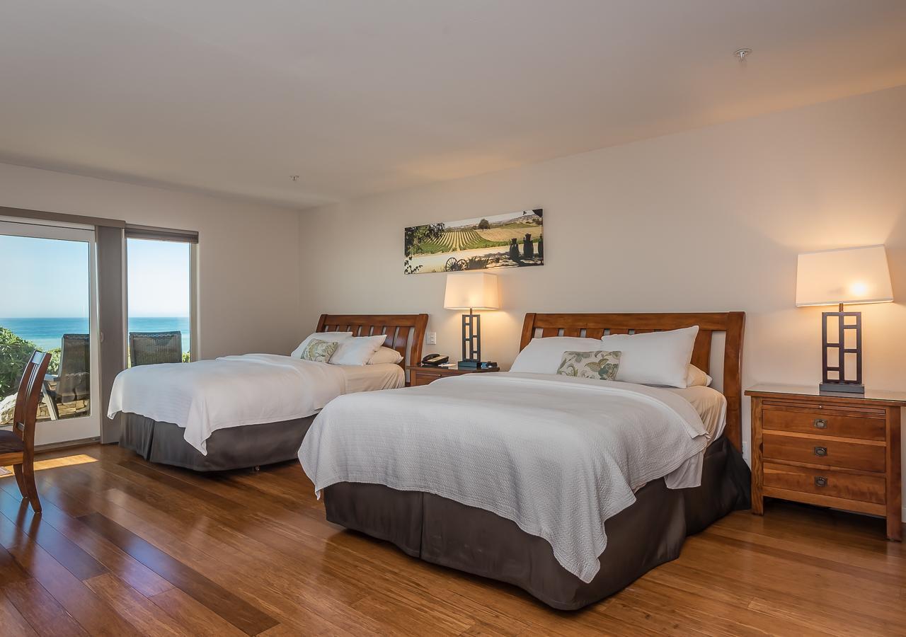 Deluxe Queen Room with Two Queen Beds with Ocean View