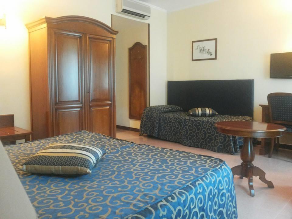 Triple Room