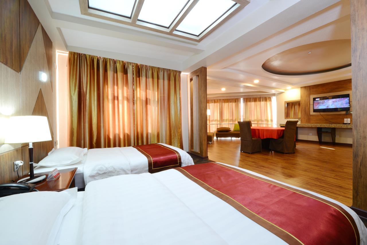 Deluxe Twin Room,646563654:JPEG