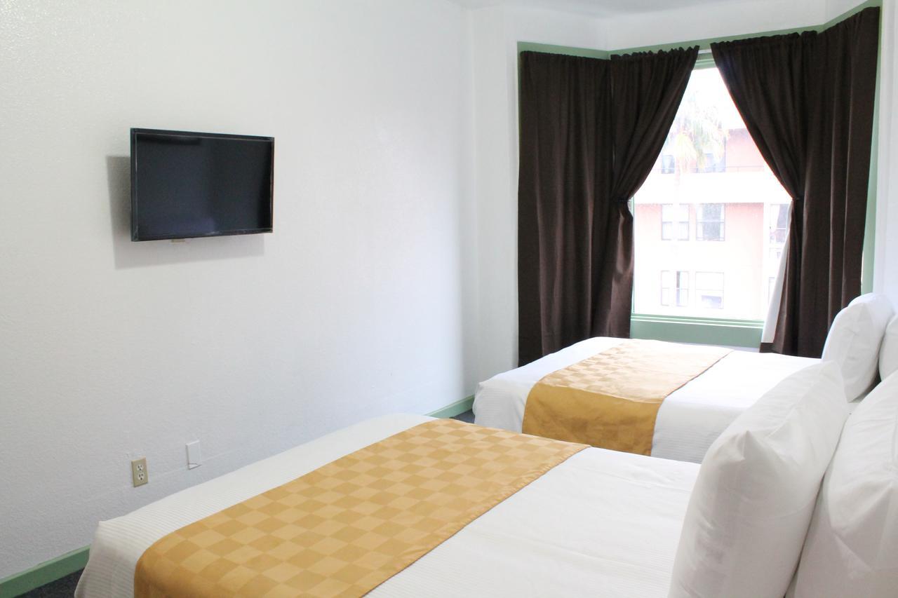 Deluxe Room Two Double Beds