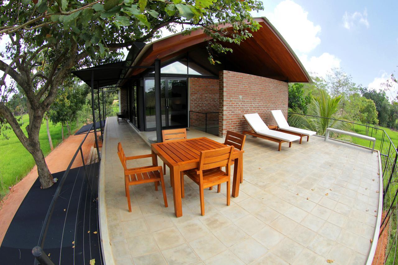 Damunu - Premier Suite (10% off on food)