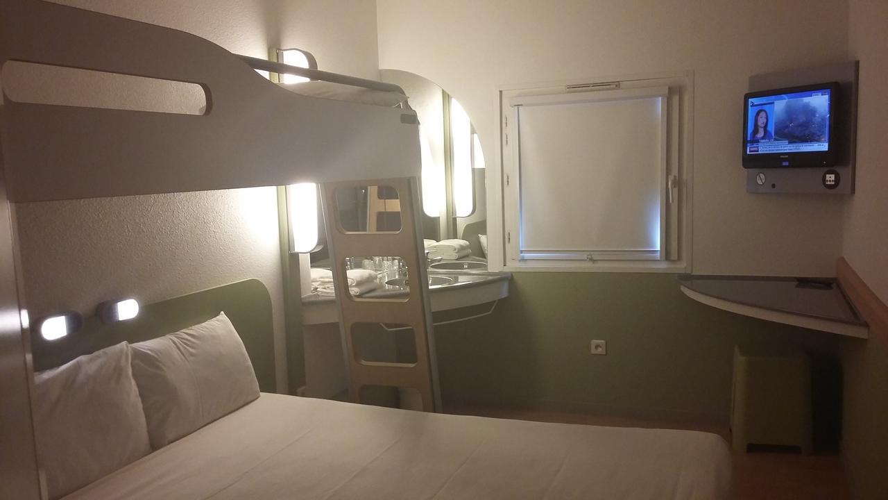 Dreibettzimmer