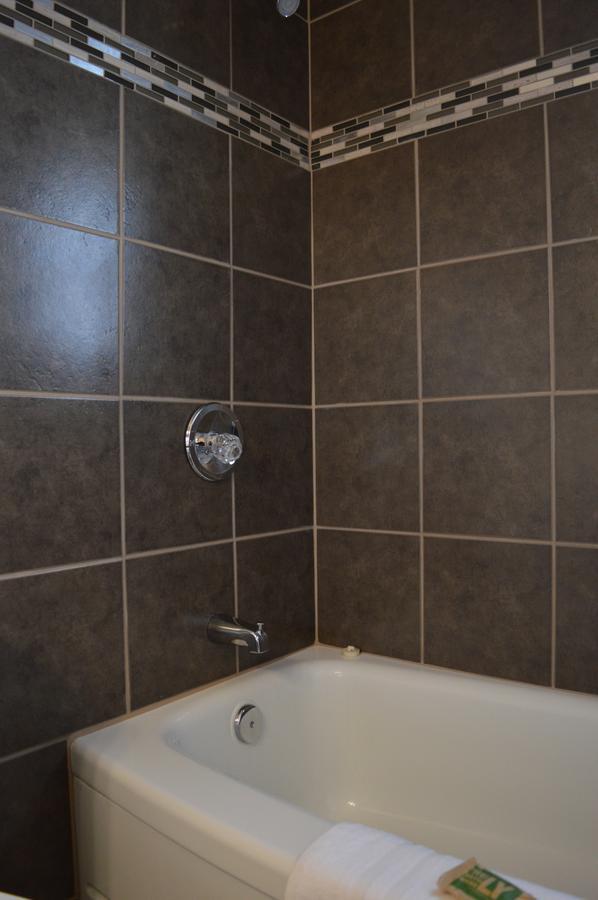 Standard Quadruple Room,649258197:JPEG