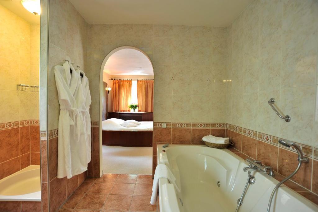 Superior Suite met bubbelbad,452503860:JPEG