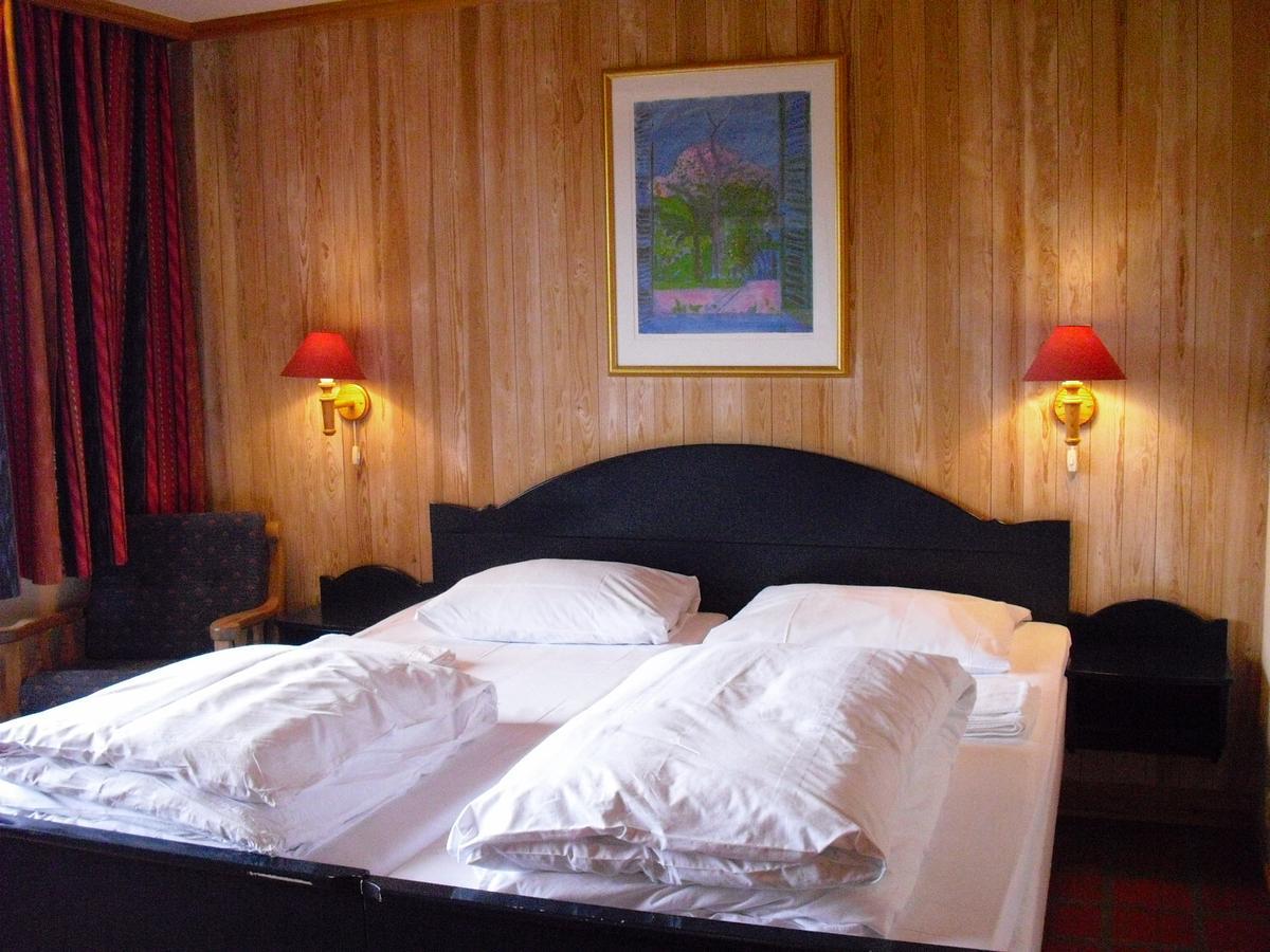 Double Room,1672587591:JPEG