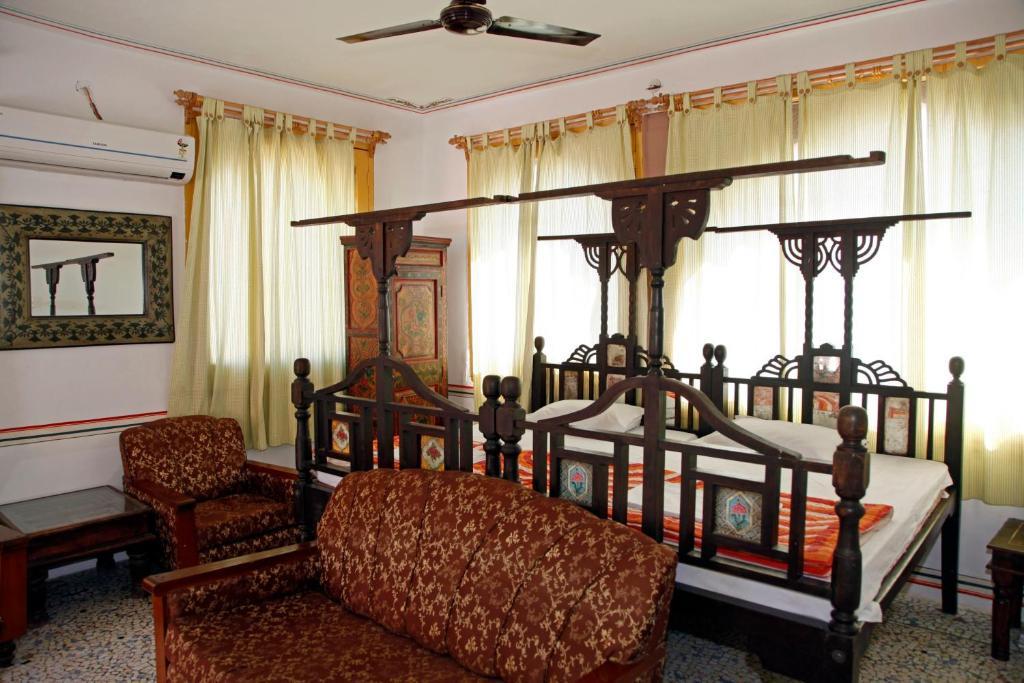 Super Deluxe Room