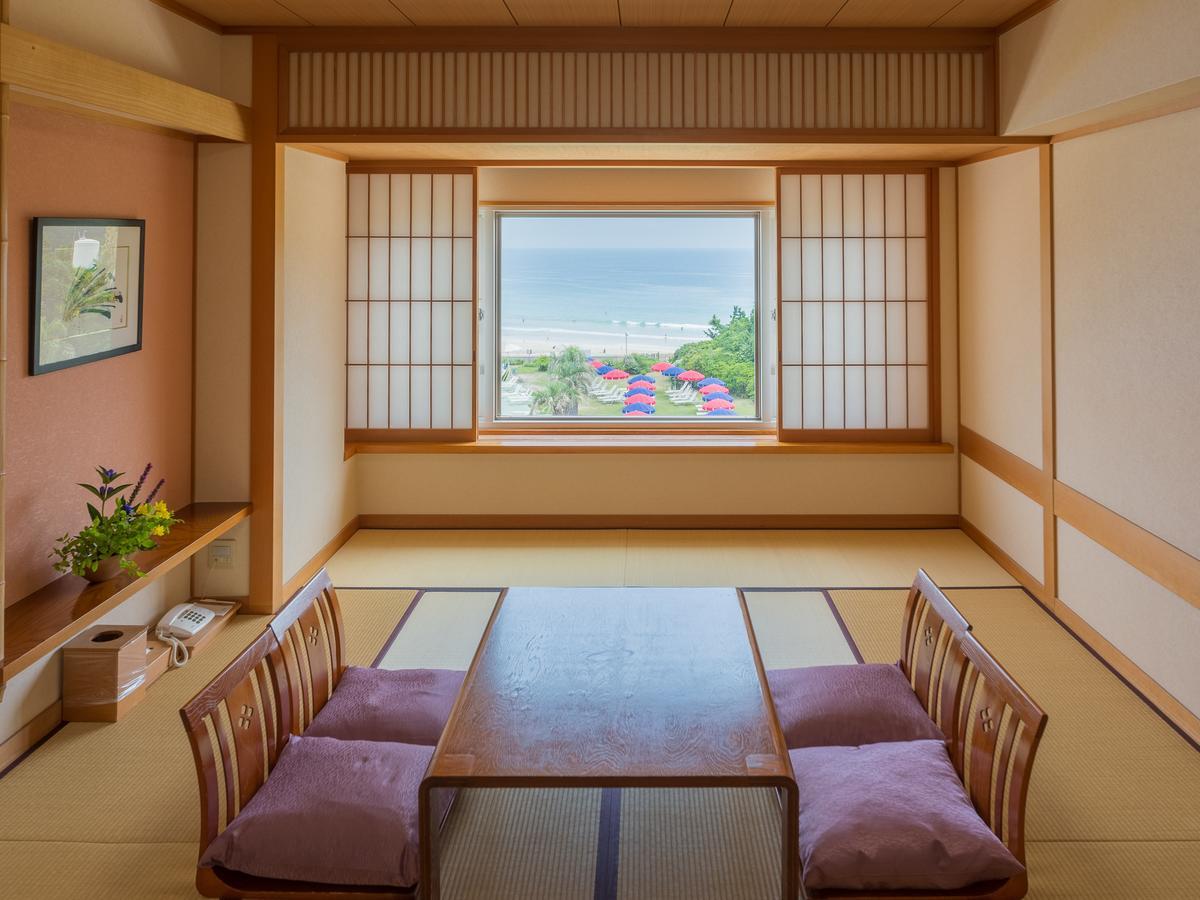 Japanese-Style Quadruple Room - Half board Included - Non-Smoking