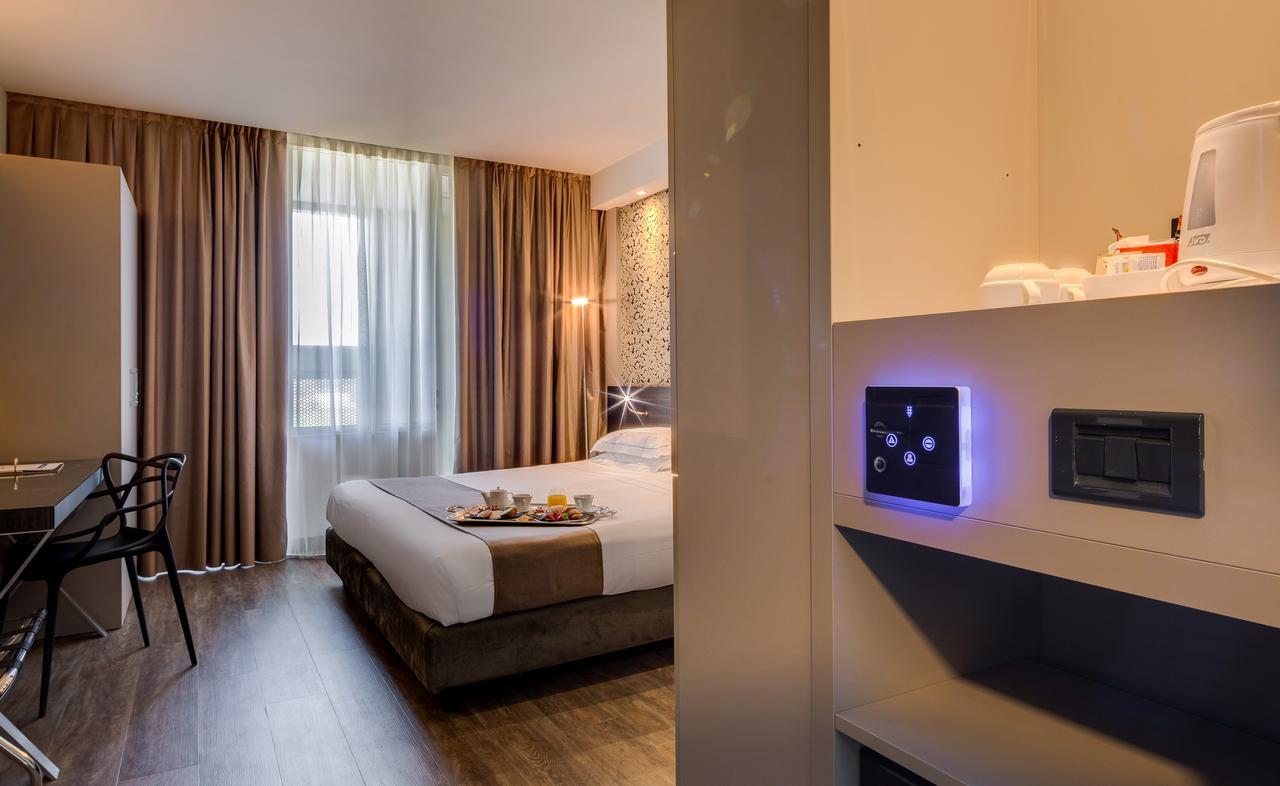 Executive Zimmer mit Kingsize-Bett und Balkon