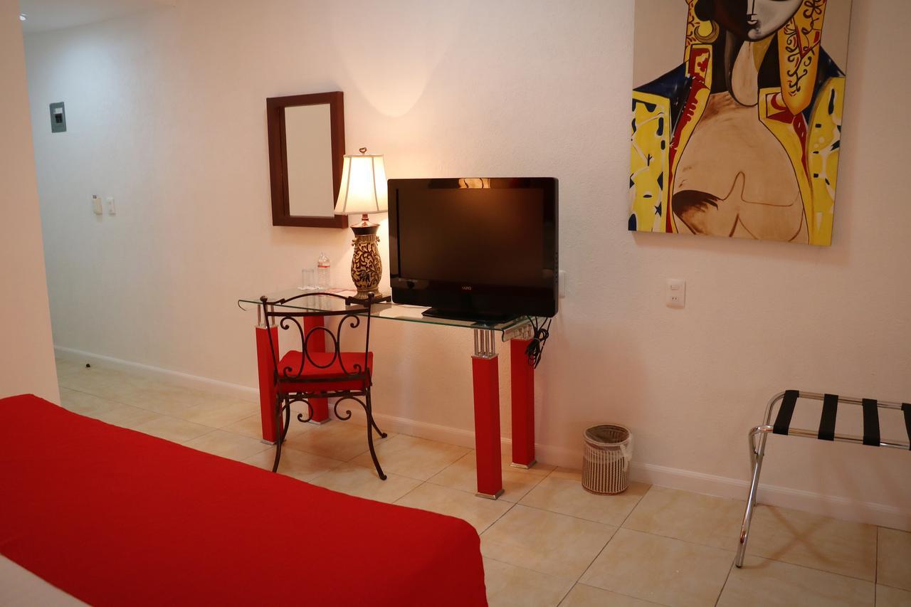 Standard King Room