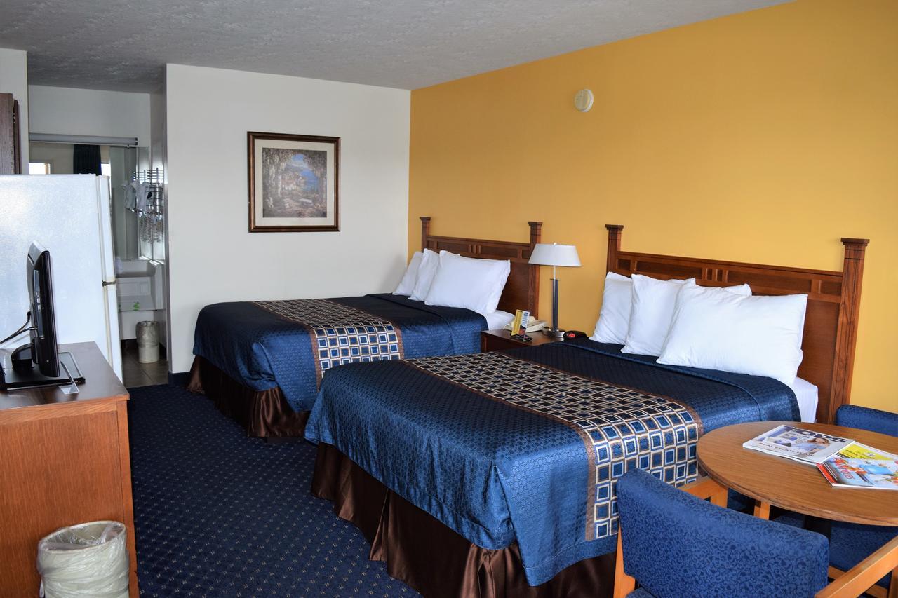 Standard Room with Two Double Beds - Non-Smoking