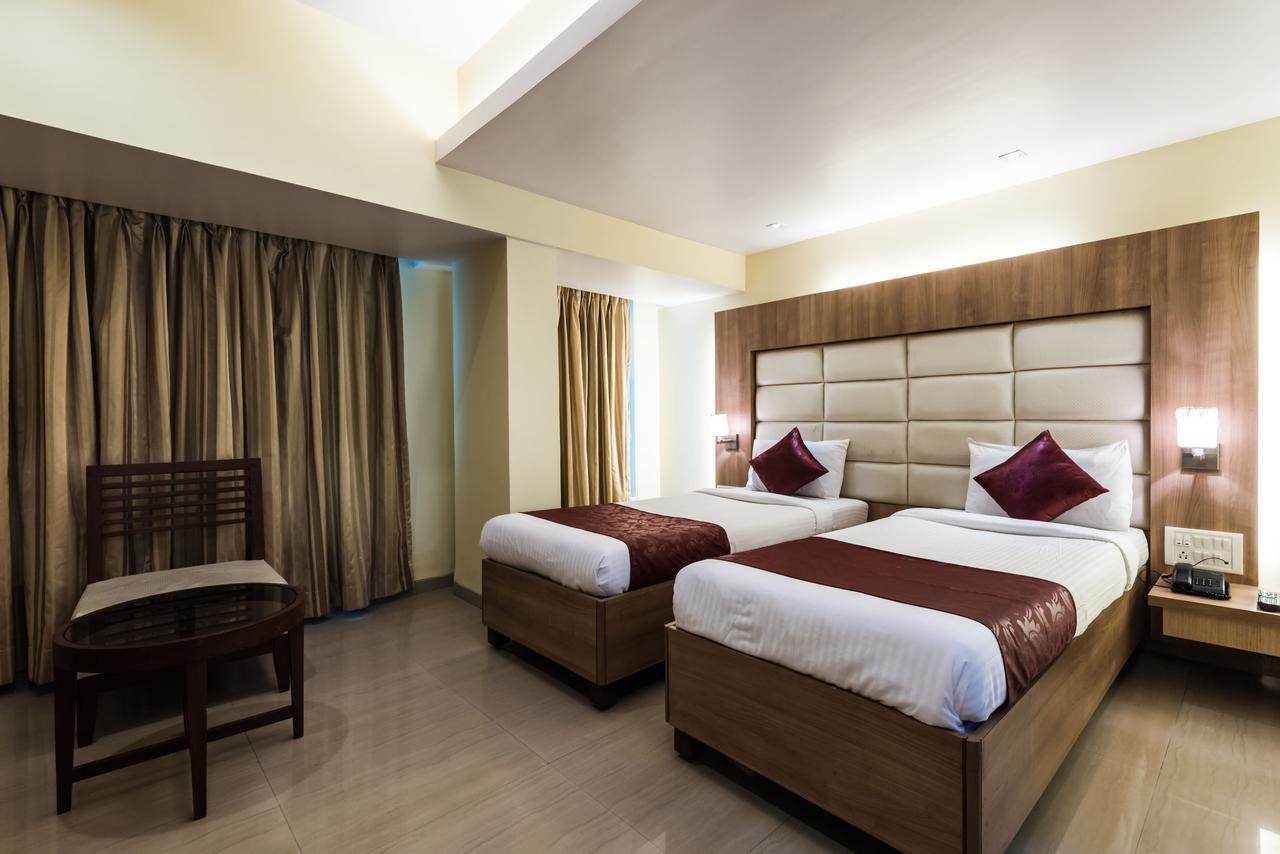 Standard Double or Twin Room,653987121:JPEG