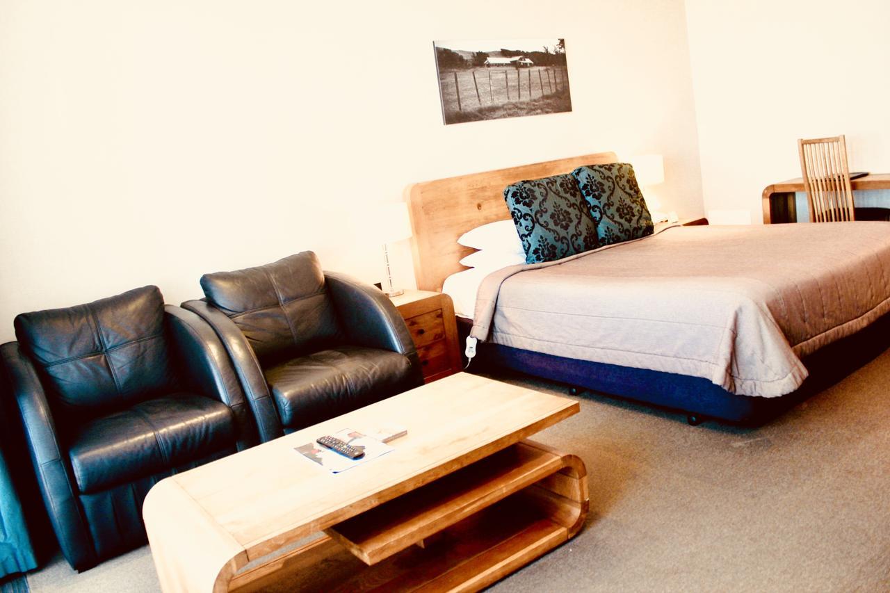 Ocean View Executive Apartment with Spa Bath