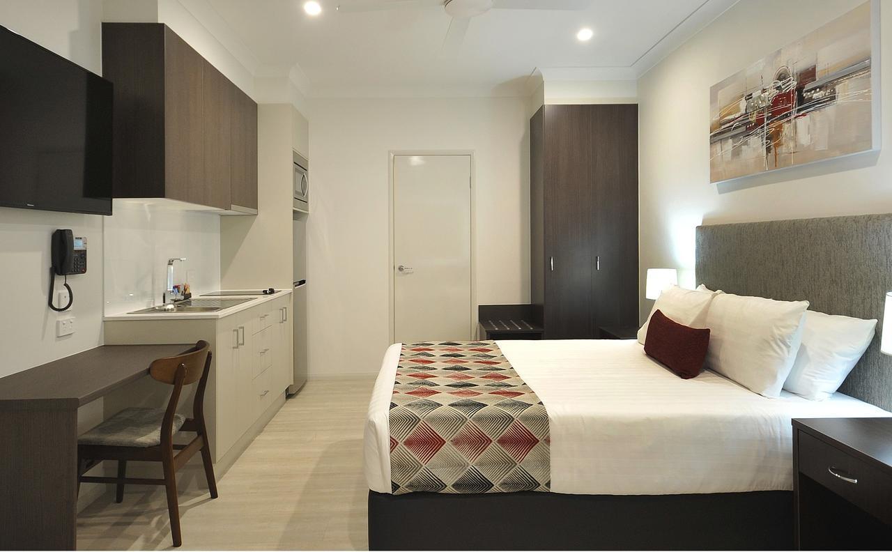 Superior Queen Studio with Kitchenette