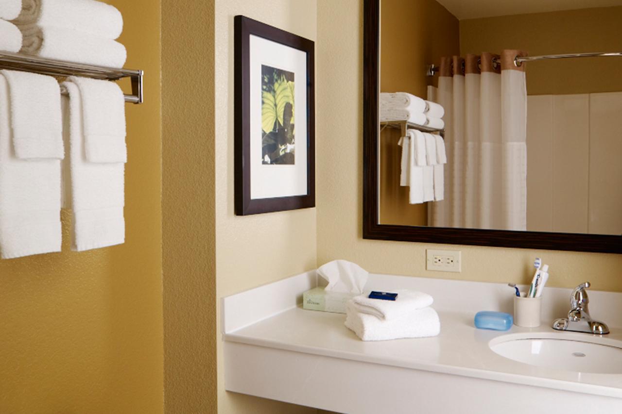2 Full Beds | Non-Smoking, Kitchen