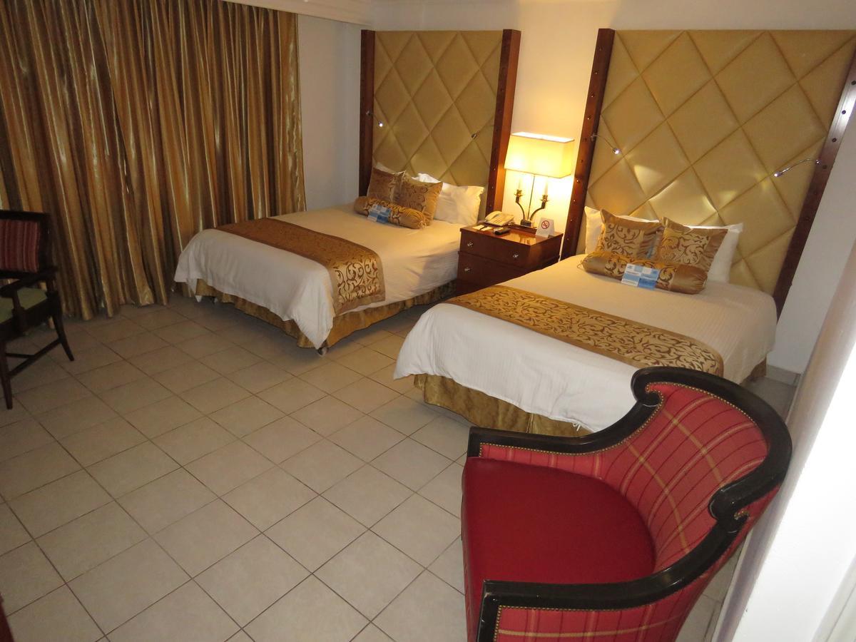 Deluxe Double Room,655589493:JPEG