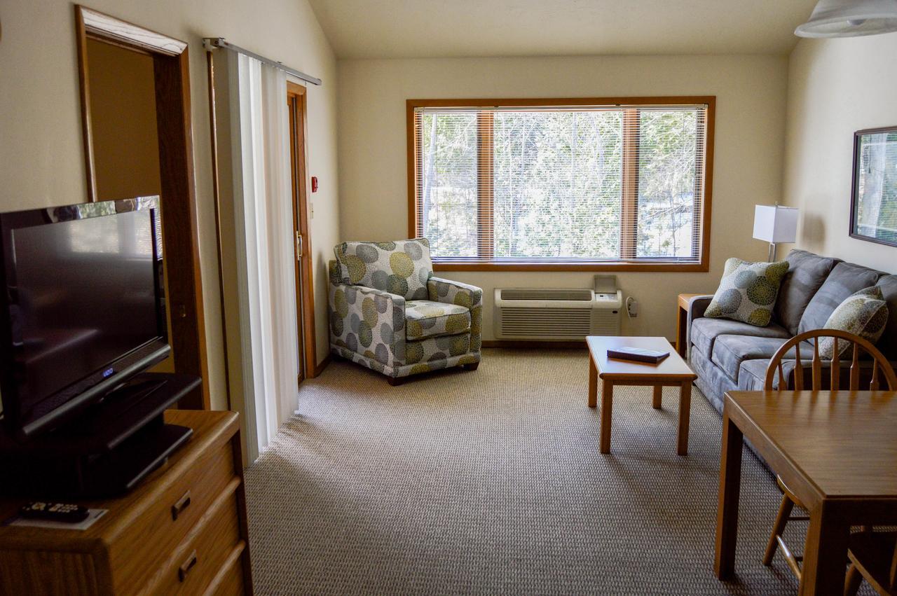 Spinnaker Loft with One and a Half Bathroom